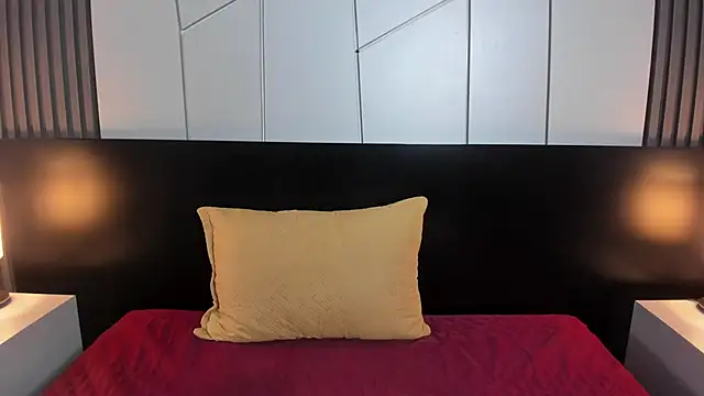 liz goth online show from 15, 1, 2025