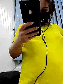 MikaKors online show from 11, 3, 2025