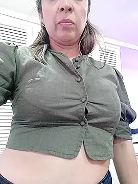 Adel Nesbiit online show from 5, 3, 2026