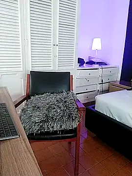 Adel Nesbiit online show from 15, 3, 2026