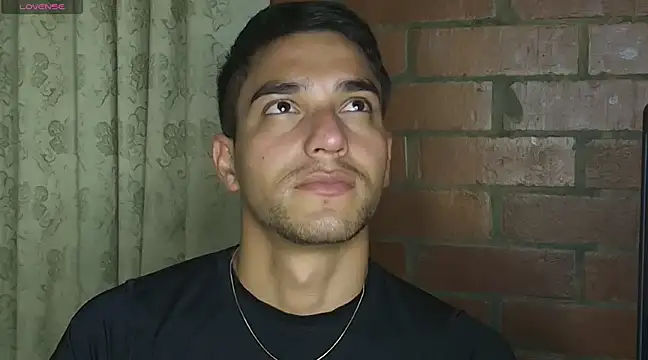 Leandro valenzuela online show from 13, 2, 2025