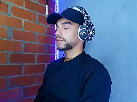 Leandro valenzuela online show from 15, 9, 2025