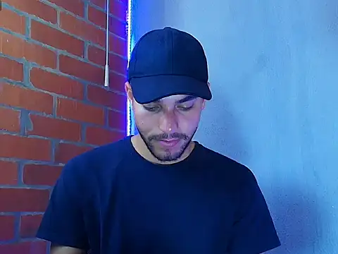 Leandro valenzuela online show from 12, 11, 2025