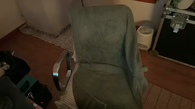 Snapshot of RuffClvb chatting on 23, 3, 2026 RuffClvb online show from 23, 3, 2026