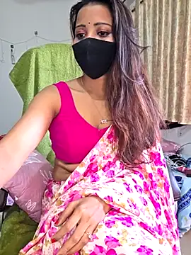 Snapshot of Cute-Tara chatting on 21, 2, 2025 Cute-Tara online show from 21, 2, 2025