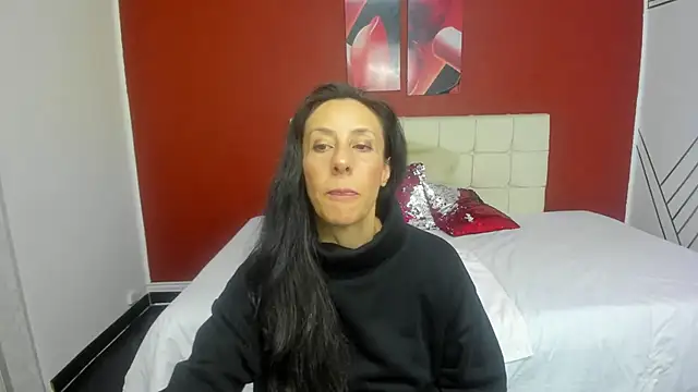 Abrillee1 online show from 28, 2, 2025