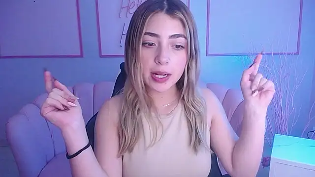 Snapshot of channel_blonde_a chatting on 3, 12, 2024 channel blonde a online show from 3, 12, 2024