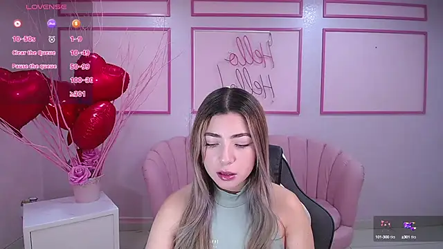 Snapshot of channel_blonde_a chatting on 13, 2, 2025 channel blonde a online show from 13, 2, 2025