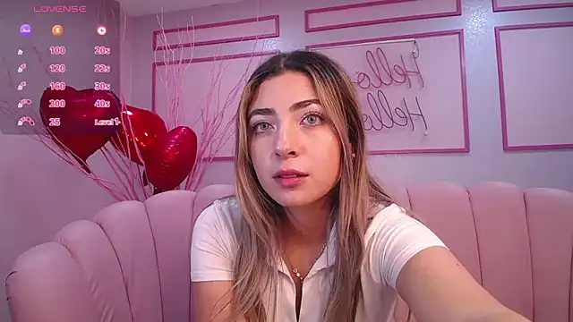 Snapshot of channel_blonde_a chatting on 13, 2, 2025 channel blonde a online show from 13, 2, 2025