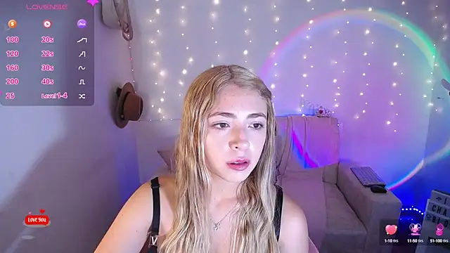 Snapshot of channel_blonde_a chatting on 14, 3, 2025 channel blonde a online show from 14, 3, 2025