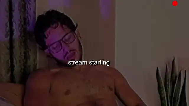 Snapshot of Nicholasrodrii chatting on 21, 12, 2024 Nicholasrodrii online show from 21, 12, 2024