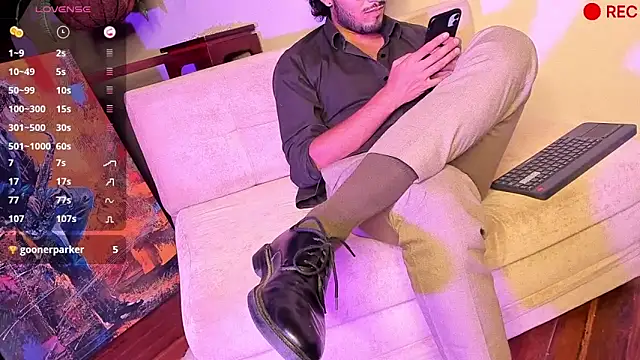 Snapshot of Nicholasrodrii chatting on 23, 12, 2024 Nicholasrodrii online show from 23, 12, 2024