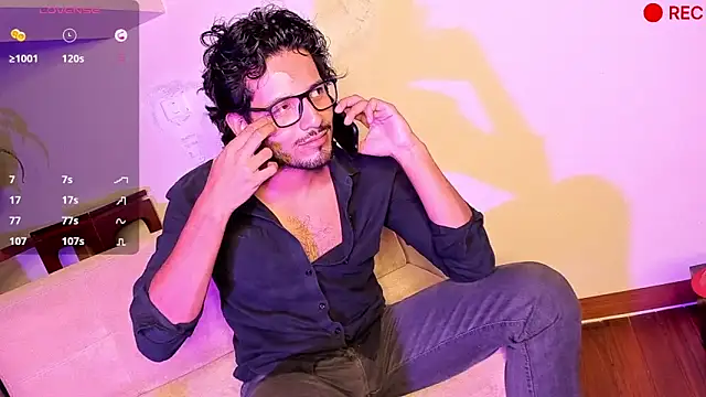 Snapshot of Nicholasrodrii chatting on 28, 12, 2024 Nicholasrodrii online show from 28, 12, 2024