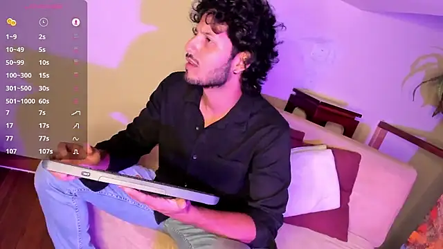 Snapshot of Nicholasrodrii chatting on 6, 1, 2025 Nicholasrodrii online show from 6, 1, 2025