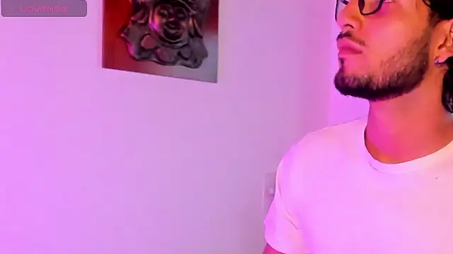 Snapshot of Nicholasrodrii chatting on 17, 1, 2025 Nicholasrodrii online show from 17, 1, 2025