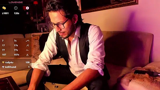 Snapshot of Nicholasrodrii chatting on 19, 1, 2025 Nicholasrodrii online show from 19, 1, 2025