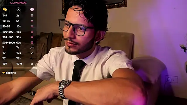 Snapshot of Nicholasrodrii chatting on 6, 2, 2025 Nicholasrodrii online show from 6, 2, 2025