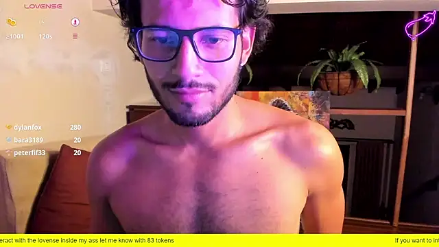 Snapshot of Nicholasrodrii chatting on 12, 2, 2025 Nicholasrodrii online show from 12, 2, 2025