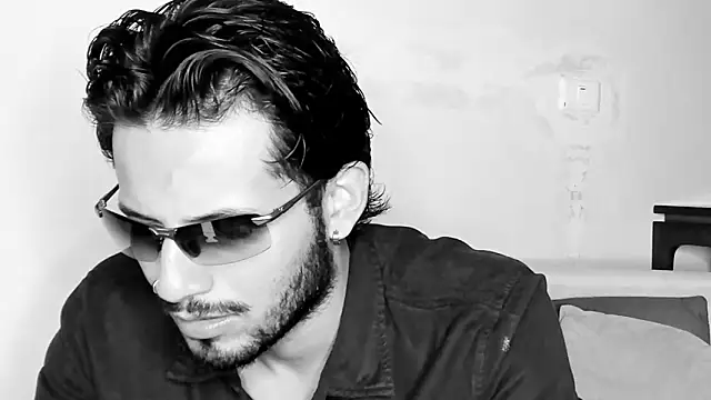 Snapshot of Nicholasrodrii chatting on 19, 2, 2025 Nicholasrodrii online show from 19, 2, 2025