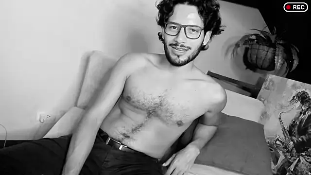 Snapshot of Nicholasrodrii chatting on 18, 3, 2025 Nicholasrodrii online show from 18, 3, 2025