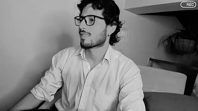 Snapshot of Nicholasrodrii chatting on 20, 3, 2025 Nicholasrodrii online show from 20, 3, 2025