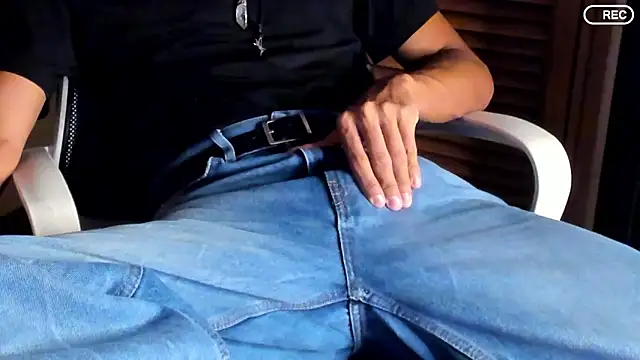 Snapshot of Nicholasrodrii chatting on 11, 9, 2025 Nicholasrodrii online show from 11, 9, 2025