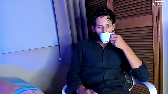 Snapshot of Nicholasrodrii chatting on 13, 9, 2025 Nicholasrodrii online show from 13, 9, 2025