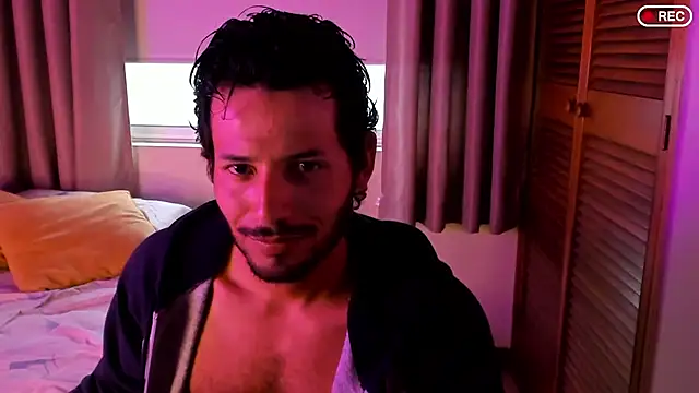 Snapshot of Nicholasrodrii chatting on 22, 12, 2025 Nicholasrodrii online show from 22, 12, 2025