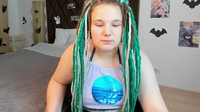 Snapshot of GloriaHylivi chatting on 21, 12, 2024 GloriaHylivi online show from 21, 12, 2024