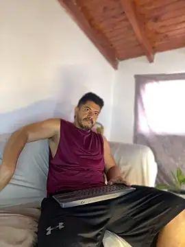 AndresSmith   online show from 30, 4, 2026