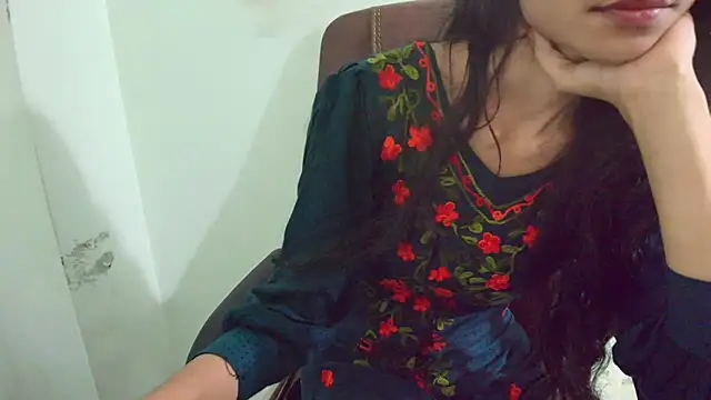Srabontii online show from 6, 3, 2025