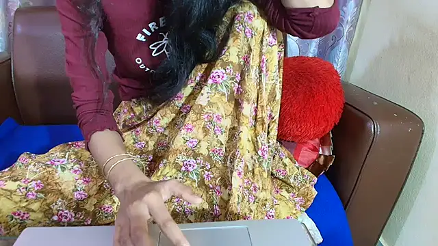 Srabontii online show from 26, 2, 2026