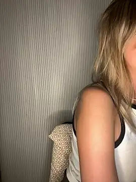 Milla  one online show from 19, 9, 2025