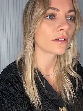 Milla  one online show from 29, 9, 2025