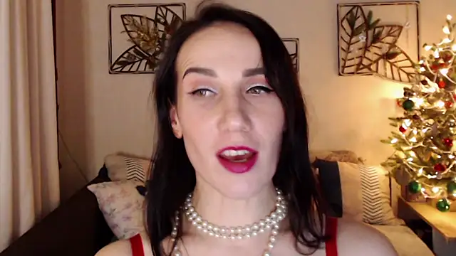 pepper milf online show from 25, 12, 2024