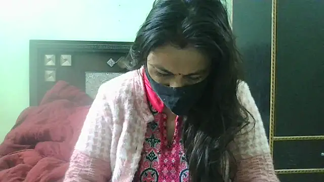 Snapshot of couplesuni chatting on 30, 1, 2025 couplesuni online show from 30, 1, 2025