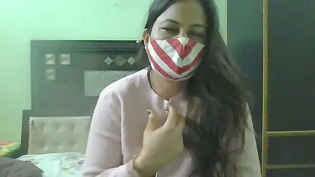 Snapshot of couplesuni chatting on 10, 2, 2025 couplesuni online show from 10, 2, 2025