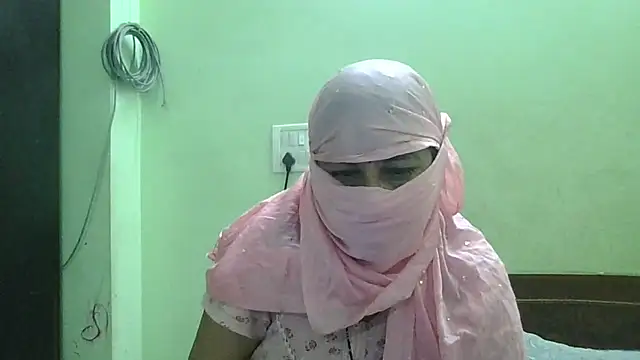 Snapshot of couplesuni chatting on 19, 3, 2025 couplesuni online show from 19, 3, 2025