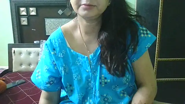 Snapshot of couplesuni chatting on 9, 10, 2025 couplesuni online show from 9, 10, 2025