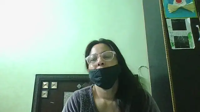 Snapshot of couplesuni chatting on 23, 2, 2026 couplesuni online show from 23, 2, 2026