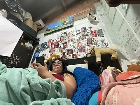 dafne19  online show from 12, 7, 2026