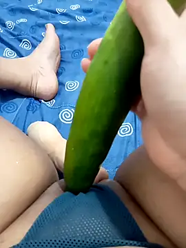 ambarlennoix online show from 30, 10, 2025