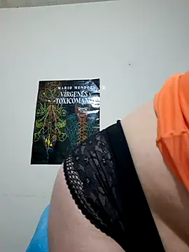 Snapshot of Zaralu_ chatting on 2, 8, 2026 Zaralu online show from 2, 8, 2026