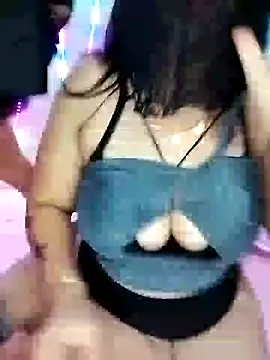 Snapshot of Romayssae_Ali-Arabic chatting on 19, 1, 2025 Romayssae Ali-Arabic online show from 19, 1, 2025