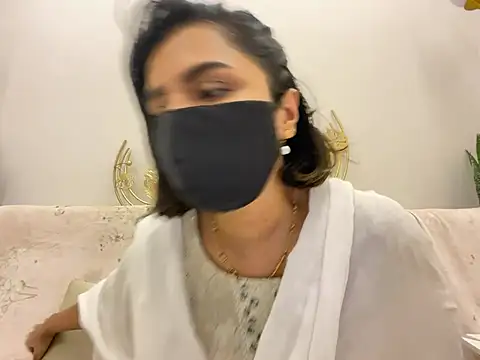 MaYaa  11 online show from 27, 2, 2025