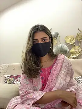 MaYaa  11 online show from 8, 3, 2026