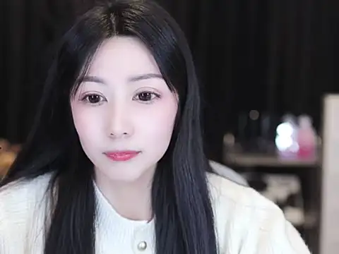 Nuyoah-77 online show from 22, 12, 2025