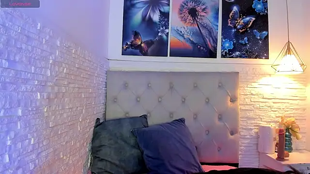 graceymilf666 online show from 28, 2, 2025