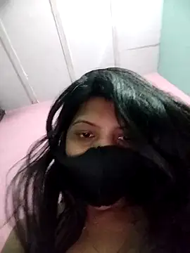 Hotty-Divya online show from 6, 5, 2026