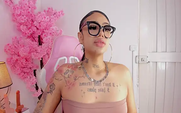 Mia Jansen online show from 10, 1, 2025